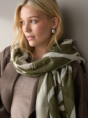 Green/White Lightweight Scarf - Image 3 of 6