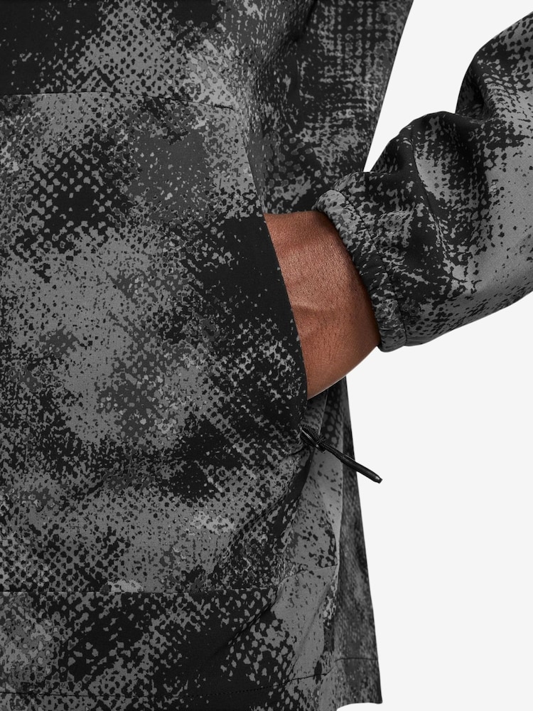 Nike Black Unlimited Camo Water-Repellent Versatile Jacket - Image 3 of 3