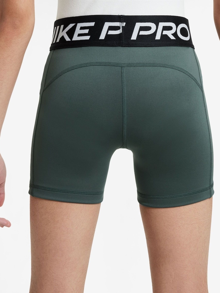 Nike Vintage Green 3 Inch Dri-FIT Pro Shorts - Image 2 of 4 Nike Vintage Green 3 Inch Dri-FIT Pro Shorts - Image 2 of 4