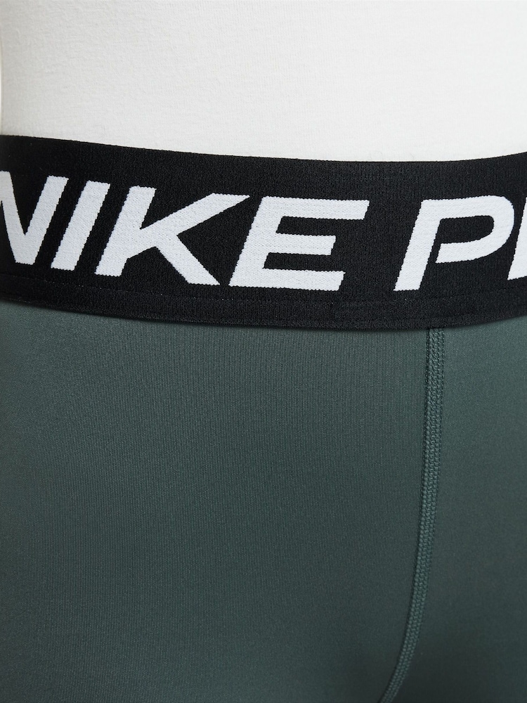Nike Vintage Green 3 Inch Dri-FIT Pro Shorts - Image 4 of 4 Nike Vintage Green 3 Inch Dri-FIT Pro Shorts - Image 4 of 4