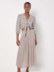 Apricot Brown Wide Band Curved Hem Midi Skirt - Image 3 of 4