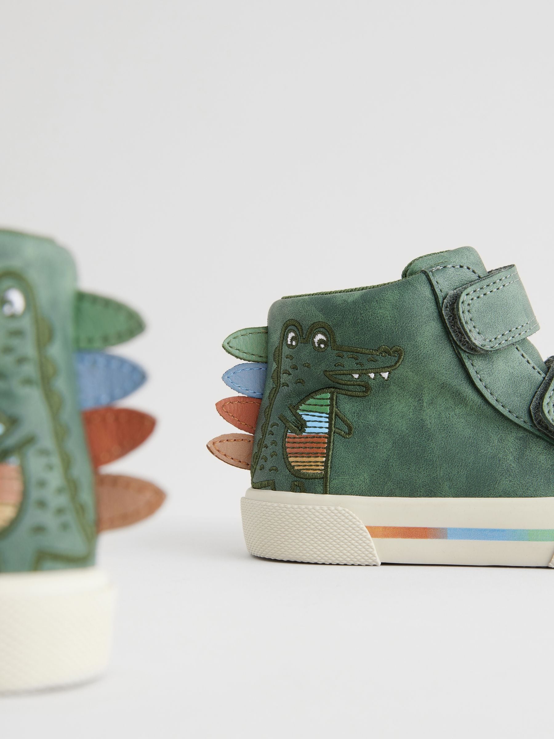 レビュー高評価の商品!の商品をすべて Buy Green Crocodile Standard Fit (F) Touch Fastening Boots リール