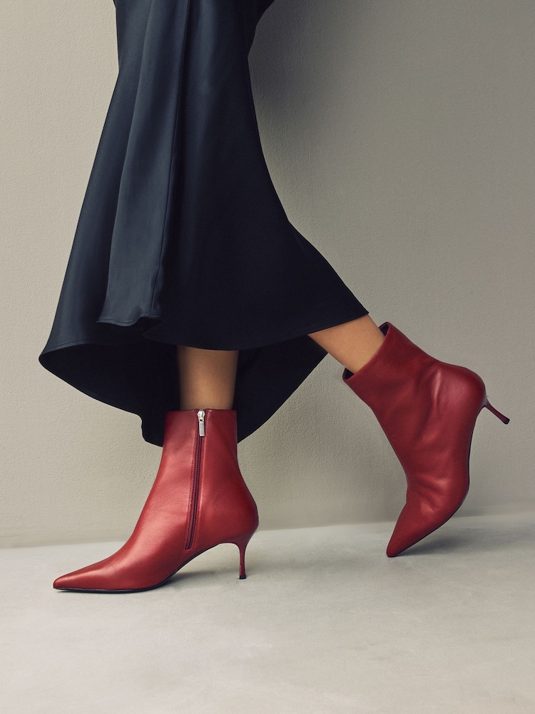Burgundsko rdeča - Forever Comfort® Pointed Toe Skinny gležnjarji s peto - Slika 1 iz 9 Burgundsko rdeča - Forever Comfort® Pointed Toe Skinny gležnjarji s peto - Slika 1 iz 9