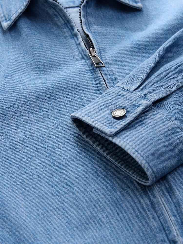 Hellblauer Denim - Shacket aus 100 % Baumwolle mit Reißverschluss - Bild 10 von 10