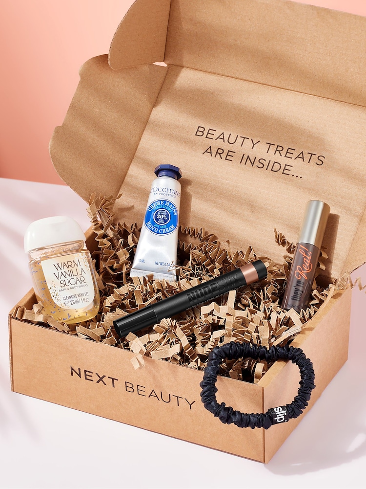 Handbag Heroes Beauty Box (Worth Over £51) - Image 1 of 3