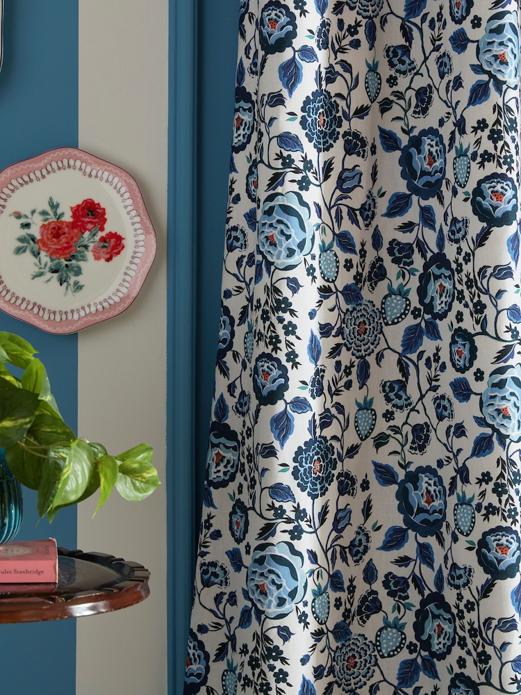 Cath Kidston Navy Strawberry Garden Blackout Eyelet Curtains - Image 3 of 3