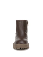 Blowfish Malibu Joy Lug Sole Chelsea Boots - Image 3 of 3