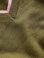 Boden Green Maggie V-Neck 100% Linen T-Shirt - Image 6 of 6