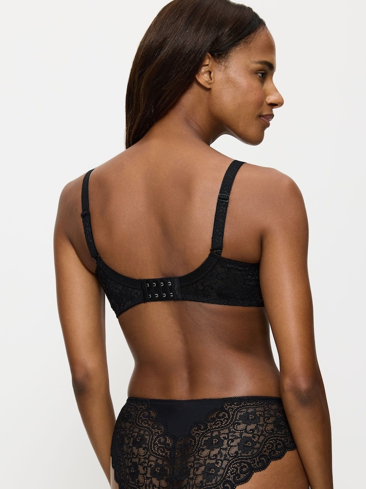 Triumph Amourette Wired and Padded White Bra - Image 2 of 5