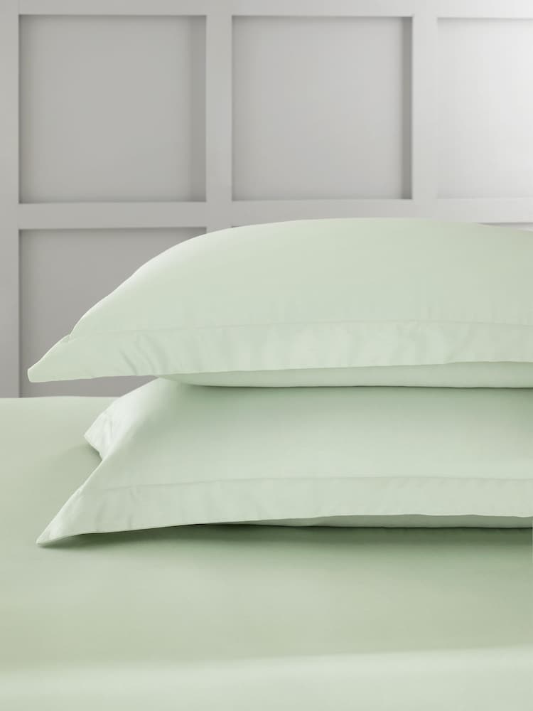 Bianca Set of 2 Green 400 Thread Count 100% Cotton Sateen Oxford Pillowcases - Image 1 of 4