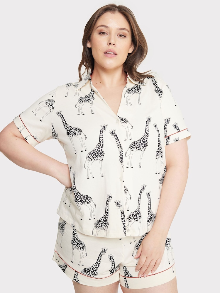 Chelsea Peers White Curve Cotton Giraffe Print Short Pyjamas Set - Image 3 of 5