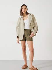 Grün - Hush – Kia – Shorts aus 100 % Baumwolle mit Waschung - Bild 3 von 5