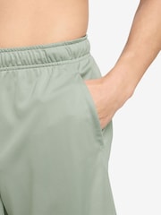 Nike Jade Horizon Dri-FIT Totality 7 inch Knit Training Shorts - Image 4 of 4
