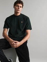 Fred Perry Relaxed Fit 100% Cotton T-Shirt - Image 1 of 6