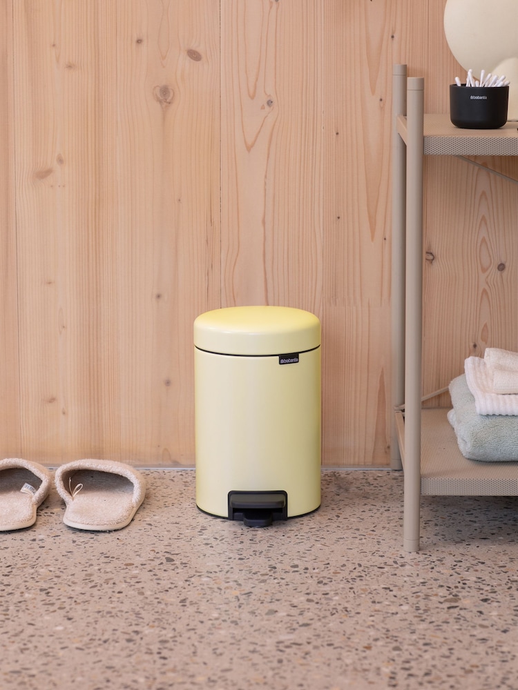 Brabantia Mellow Yellow Pedal Bin NewIcon 3L - Image 1 of 6