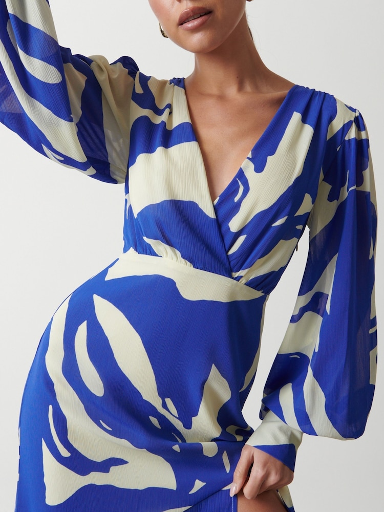 Pretty Lavish Blue Lilianna Balloon Sleeve Dress - Image 2 of 4