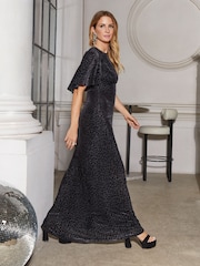 Friends Like These Black Velvet Cape Short Sleeve Ruched Front Midi Dress - Image 4 of 4