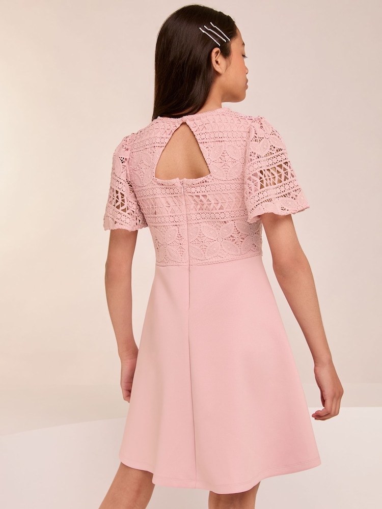 Rose 2in1 - Robe Lipsy grande occasion en dentelle à manches évasées - Image 4 de 4