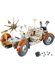 Lego LEGO Technic NASA Apollo Lunar Roving Vehicle - Image 2 of 8