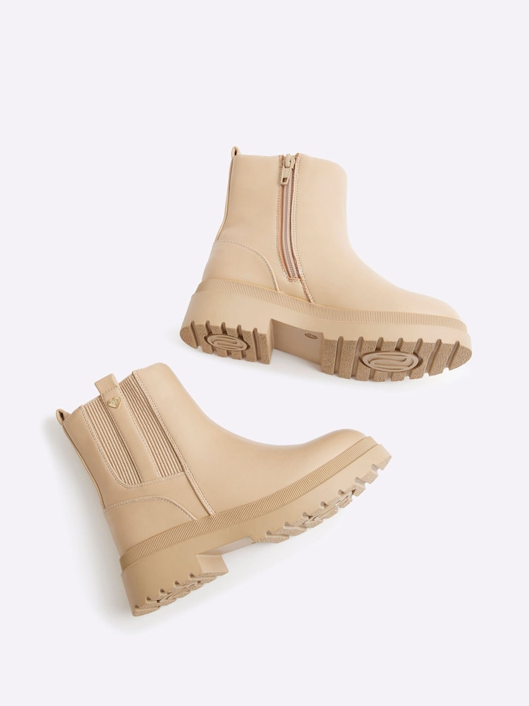 River Island Mädchen Chelsea-Stiefel mit Nieten - Bild 4 von 4