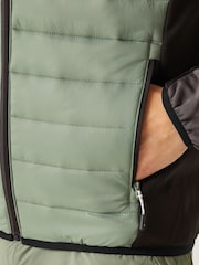 Regatta Green Clumber IV Hybrid Jacket - Image 4 of 5