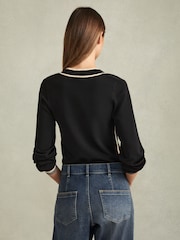 Reiss Faith Contrast Trim V-Neck Jumper - Image 4 of 5