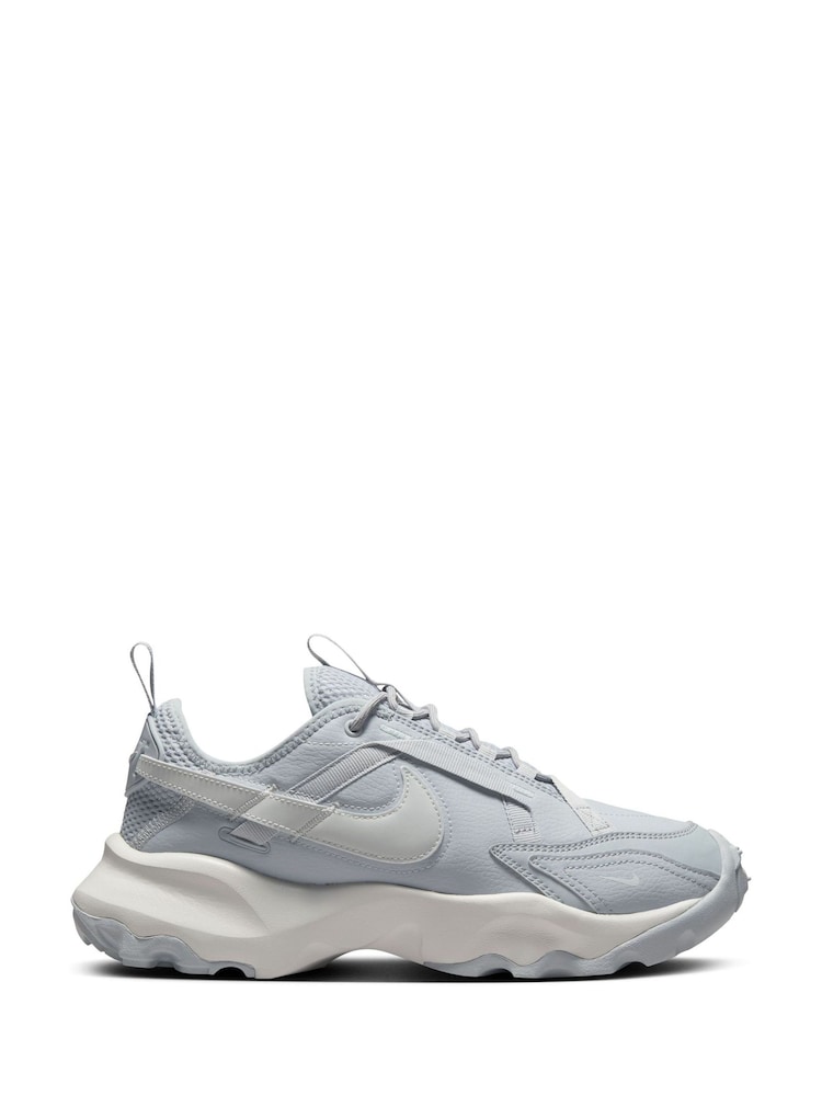 Nike Grey TC7900 Trainers - Image 1 of 8