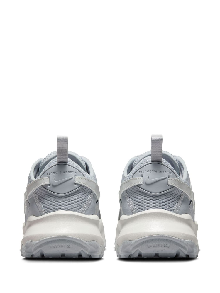 Nike Grey TC7900 Trainers - Image 4 of 8