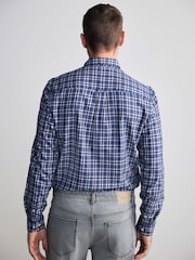 Navy Blue/Ecru White 100% Cotton Signature Brushed Flannel Check Long Sleeve Oxford Shirt - Image 3 of 7