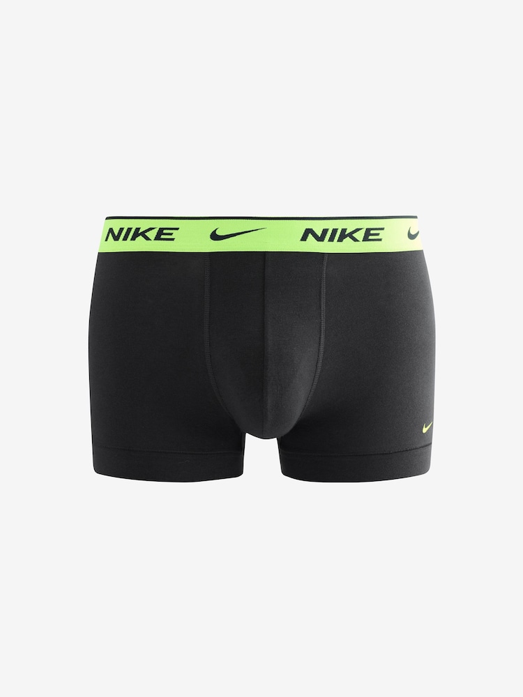 أسود - حزمة من 5 سراويل Boxer Trunks قطنية أساسية من Nike - صورة 6 من 6