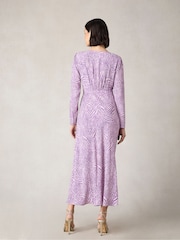Ro&Zo Petite Purple Geo Print Ruched Front Midi Dress - Bild 2 von 5