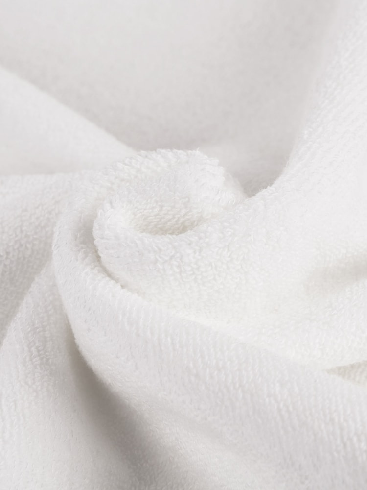 Panda London White Kids Bamboo Viscose Hooded Towel - Image 4 of 4