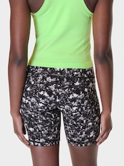 Sweaty Betty Black Electric Texture Print Power 6" Biker Shorts - Image 4 of 9
