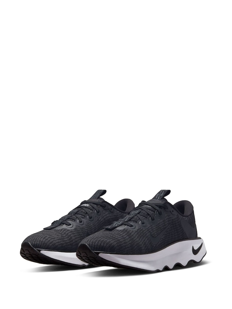 Nike Black Motiva Premium Walking Trainers - Image 5 of 14