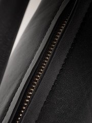 Black Leather Barrel Shoulder Bag - Image 6 of 8