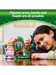 Lego Wicked Elphaba And Glinda Figures Movie Set 75682 - Image 6 of 9