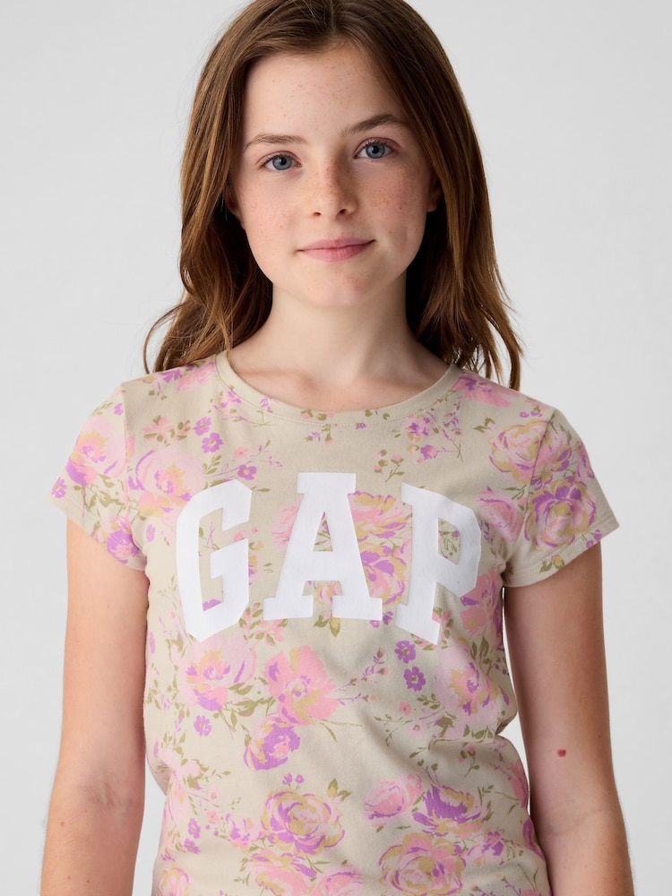 Gap Beige/Pink Graphic Logo Short Sleeve Crew Neck T-Shirt (4-13yrs) - Image 4 of 4 Gap Beige/Pink Graphic Logo Short Sleeve Crew Neck T-Shirt (4-13yrs) - Image 4 of 4