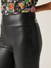 Regatta Black Christian Lacroix Vauvert PU Leggings - Image 5 of 7