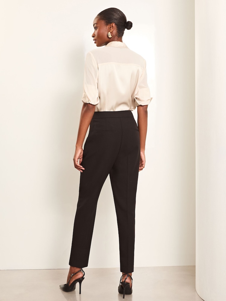 Lipsy Black Pocket Detail Tapered Trousers - Image 3 of 3
