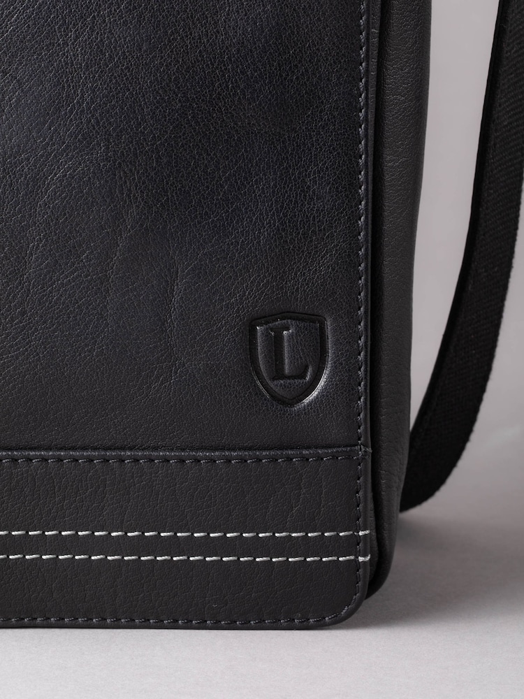 Schwarz - Lakeland Leather – Keswick – mittelgroße Umhängetasche - Image 6 of 7