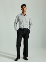 White/Green Geometric Regular Fit Long Sleeve Single Cuff Printed Easy Care Formal Shirt - Image 2 of 9