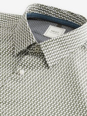 White/Green Geometric Regular Fit Long Sleeve Single Cuff Printed Easy Care Formal Shirt - Image 8 of 9
