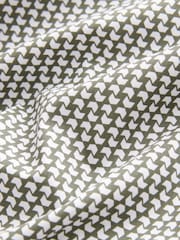 White/Green Geometric Regular Fit Long Sleeve Single Cuff Printed Easy Care Formal Shirt - Image 9 of 9