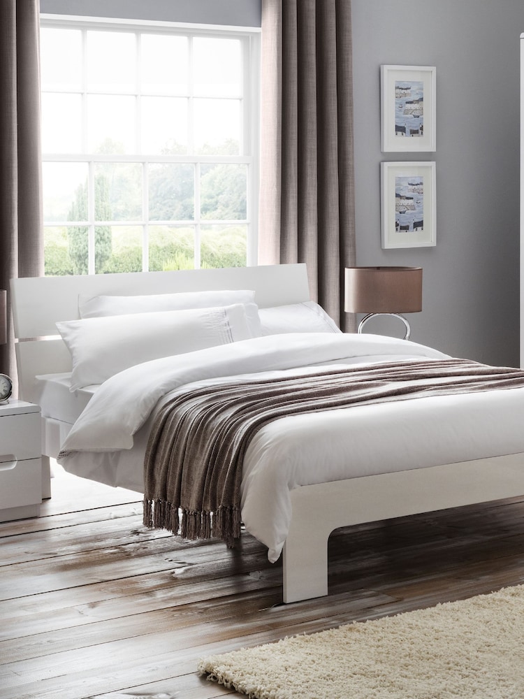 Julian Bowen White Manhattan Bed - Image 1 of 3