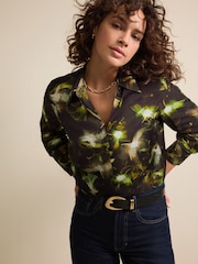 Blurred Floral Print Long Sleeve Button Down Shirt - Image 3 of 5