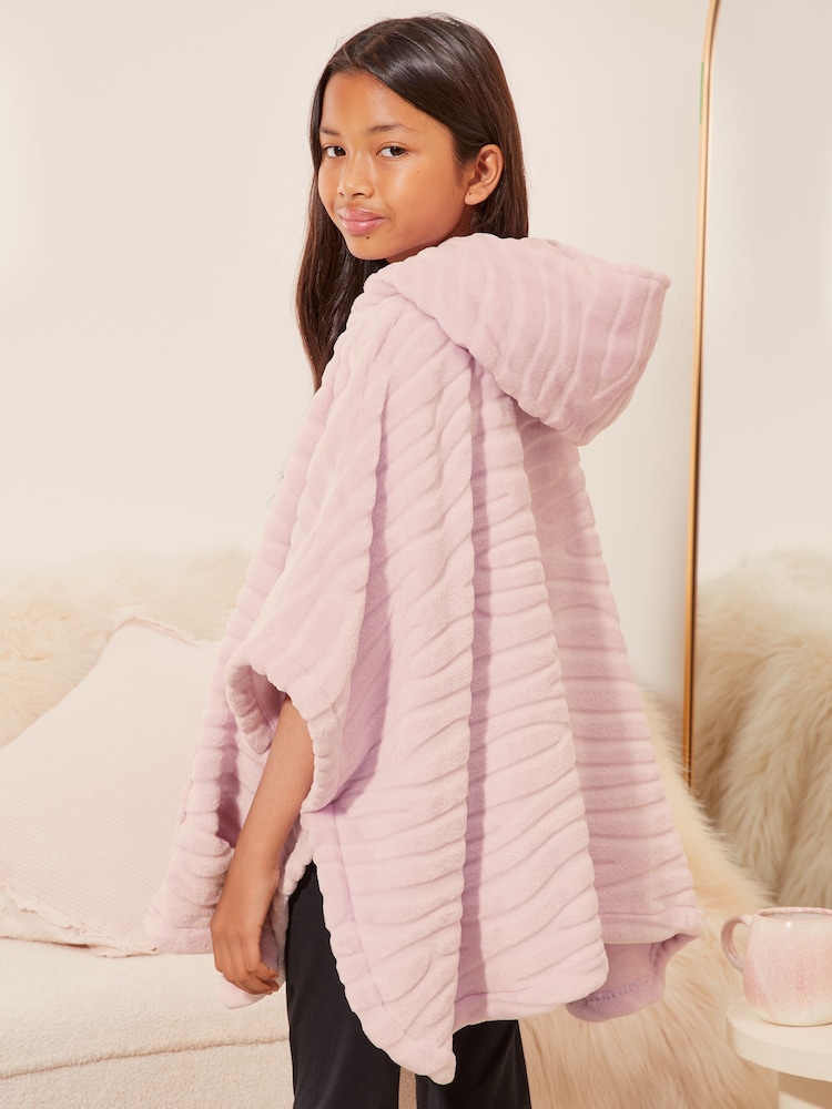 Lipsy Purple Lilac Purple Soft Touch Fleece Hooded Blanket (5-16yrs) - Image 4 of 4