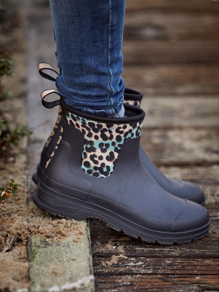 Ariat Kelmarsh Shortie Black Wellies - Image 1 of 6