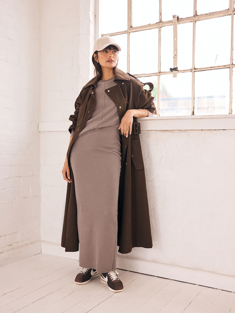 Neutrale Farbe - Cosy Soft Touch Column Midi Skirt - Bild 1 von 8