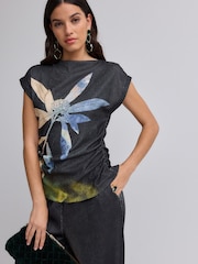 Navy Floral Print Textured Ruched Side Short Sleeve Top - Image 2 of 4