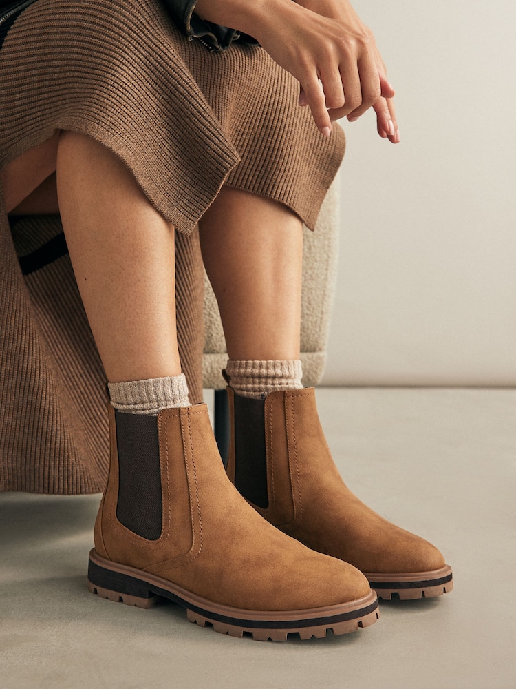 بني فاتح بني - بوت Chelsea من Forever Comfort® - صورة 1 من 7